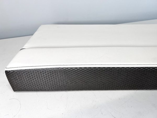 sea-ray-2015-sdx-270-white-grey-cushion-for-behind-driver-seat-brandon-y-20240830-132703-529986