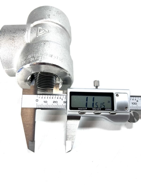 smith-cooper-a-sa182f316-forged-pipe-t-fitting-1-1-2-npt-threaded-felix-ommo33069-20240812-093044-131809
