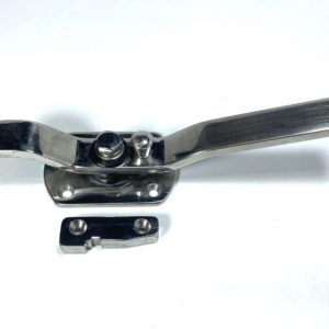 transom-marine-engine-stainless-steel-door-latch-11-felix-ommo33069-20240821-105025-48249