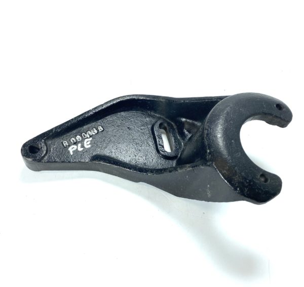 crusader-r080088-water-pump-bracket-felix-ommo33069-20240916-122326-731157