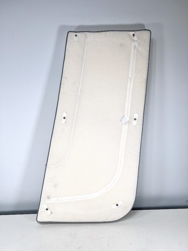 invincible-boats-forward-seating-starboard-side-cushion-brandon-y-20241028-095322-969519