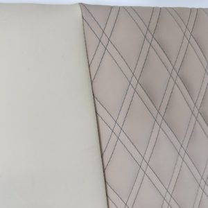 invincible-catamaran-37-40-rear-facing-seat-cushion-minor-damage-felix-ommo33069-20241018-090820-432473