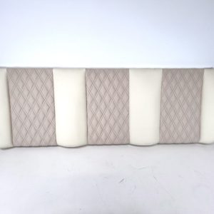 invincible-catamaran-37-40-rear-facing-seat-cushion-minor-damage-felix-ommo33069-20241018-090833-154875