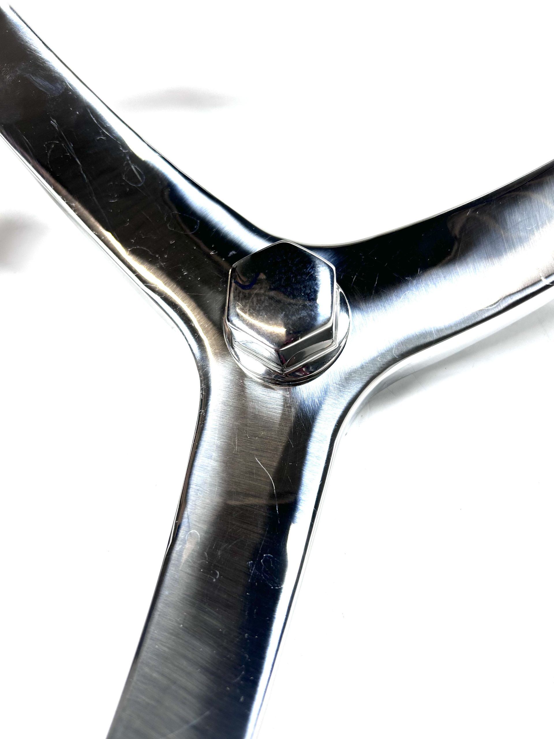 marine-polished-13-5-stainless-steel-boat-steering-wheel-with-3-4-shaft-nut-felix-ommo33069-20241003-121358-353494
