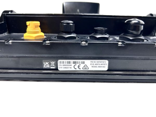 mercury-marine-8m6005240-vessel-view-903-display-felix-ommo33069-20241015-101351-382883