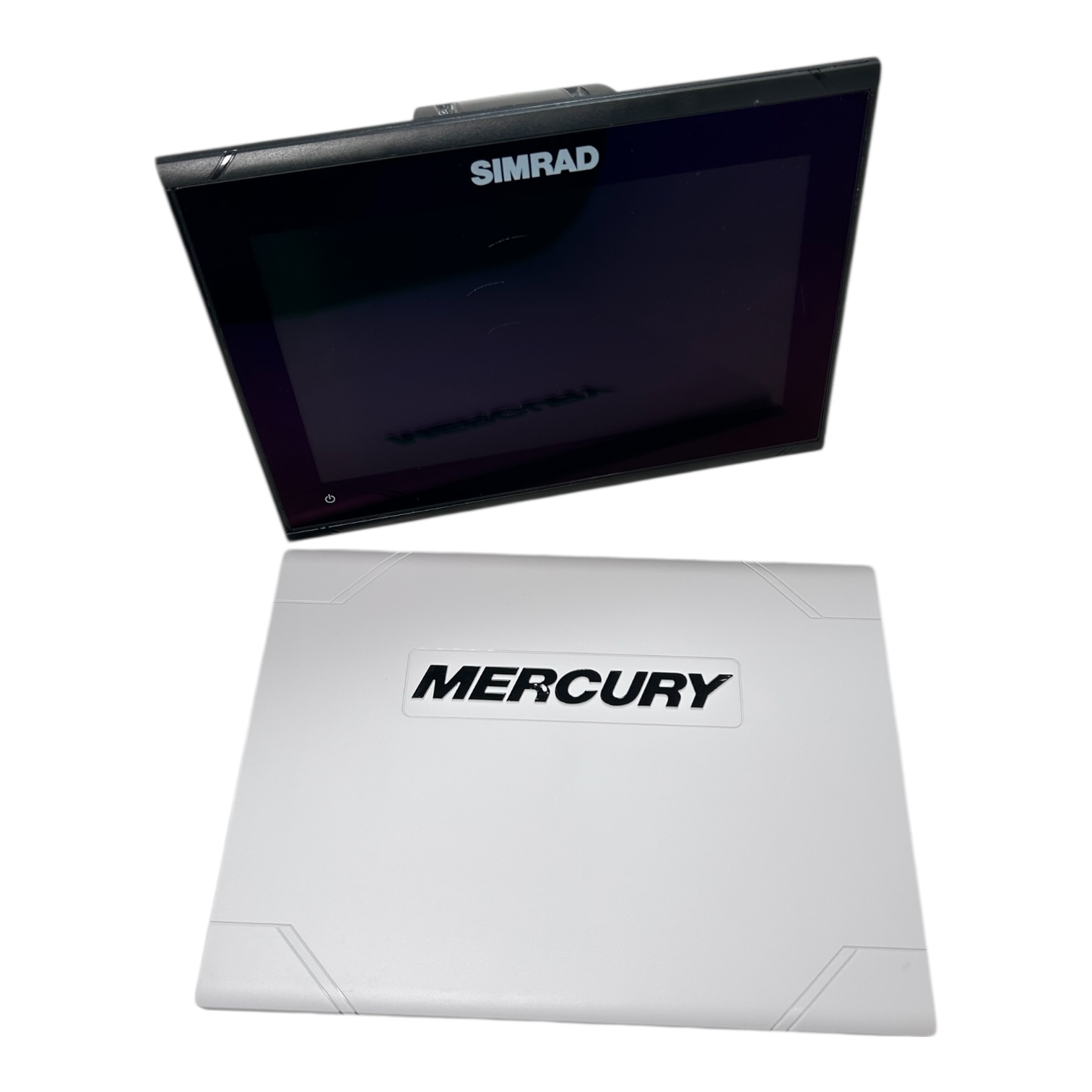 mercury-marine-8m6005240-vessel-view-903-display-felix-ommo33069-20260203-125003-32790