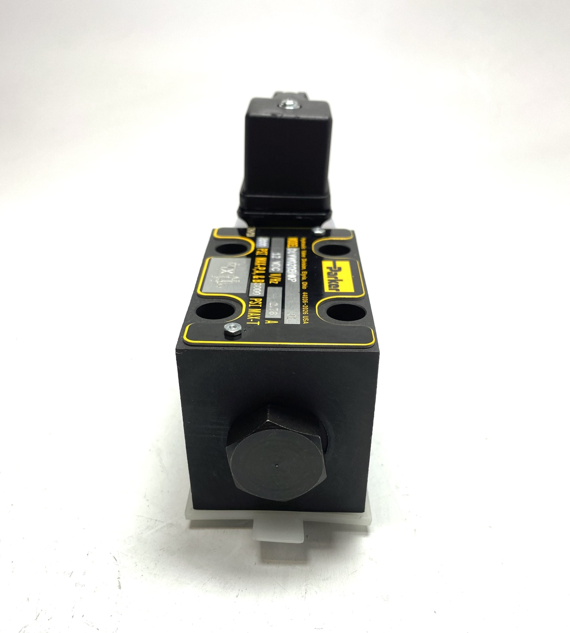 new-parker-d1vw020bnkp-hydraulic-directional-control-valve-solenoid-12v-felix-ommo33069-20241029-161722-126158