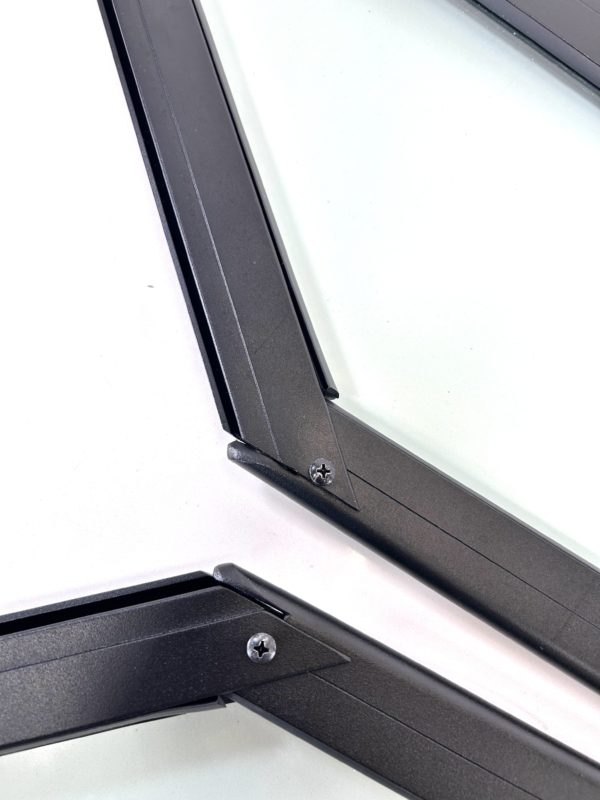 searay-23-spx-taylor-made-tempered-glass-port-starboard-window-set-felix-ommo33069-20241003-143818-910912