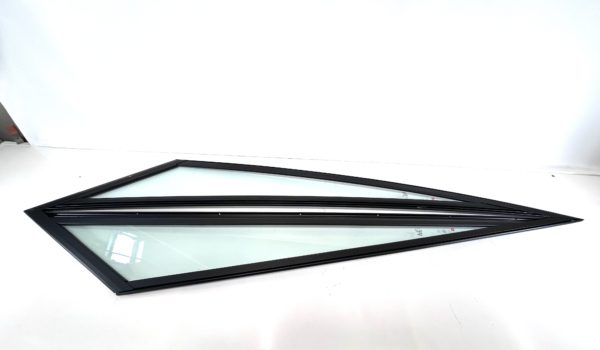 searay-23-spx-taylor-made-tempered-glass-port-starboard-window-set-felix-ommo33069-20241003-143931-343956