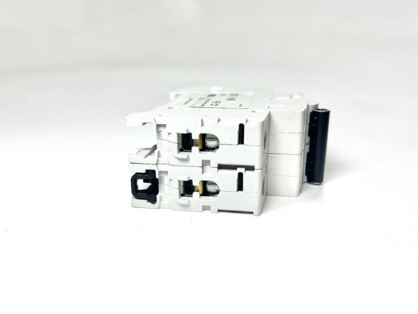 abb-iec-60947-2-s-201-na-circuit-breaker-k-16a-oem-brandon-y-20241122-144951-142299