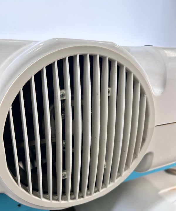 aircommand-n10789-roof-top-ibis-air-conditioner-cosmetic-wear-felix-ommo33069-20241108-090828-564490