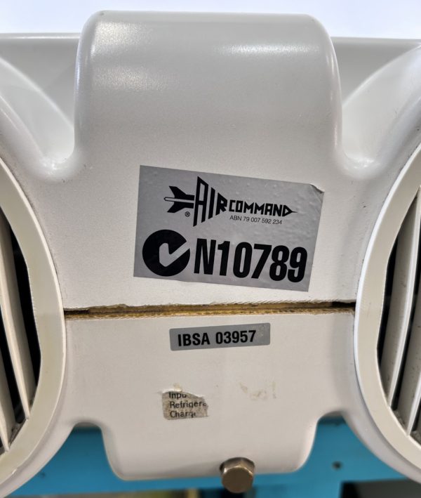 aircommand-n10789-roof-top-ibis-air-conditioner-cosmetic-wear-felix-ommo33069-20241108-090840-938958