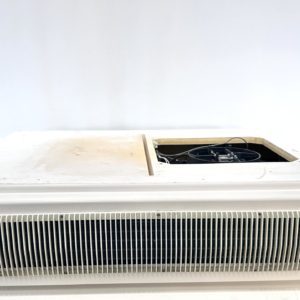 aircommand-n10789-roof-top-ibis-air-conditioner-cosmetic-wear-felix-ommo33069-20241108-090908-83149