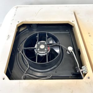 aircommand-n10789-roof-top-ibis-air-conditioner-cosmetic-wear-felix-ommo33069-20241108-090927-385500