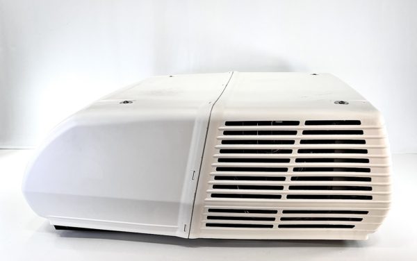 coleman-mach-48203-9666-marine-a-c-unit-top-mount-13500-btu-textured-white-brandon-y-20241106-140009-472736