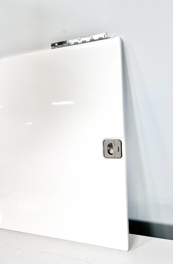 custom-deck-hatch-lid-with-ss-hinges-26-1-4in-x-24-1-4in-blemishes-brandon-y-20241108-133419-324436