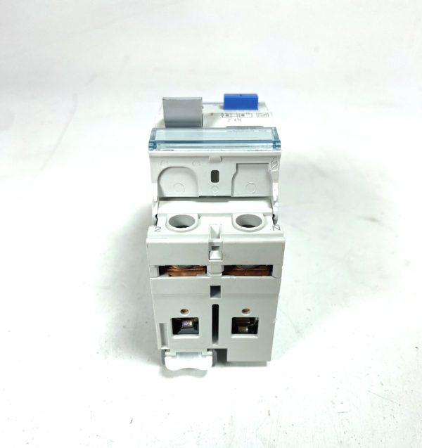 hager-cda-240e-2-pole-circuit-breaker-40a-230v-felix-ommo33069-20241104-114356-139892