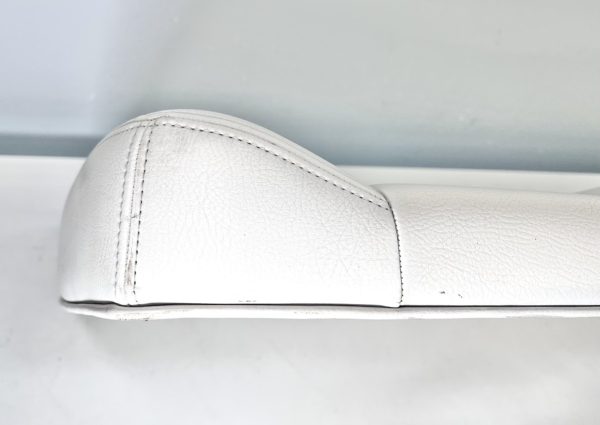 invincible-39-open-fisherman-rear-facing-seat-plain-oem-brandon-y-20241101-132739-190030