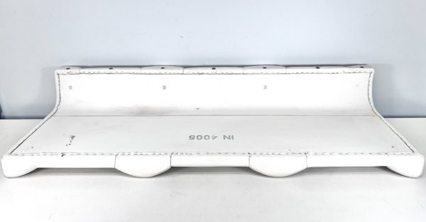 invincible-boats-catamaran-37-40-helm-leaning-post-plain-oem-brandon-y-20241104-083109-947245