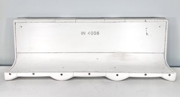 invincible-boats-catamaran-37-40-helm-leaning-post-plain-oem-brandon-y-20241104-083118-521922
