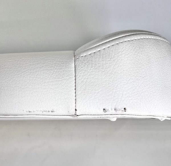 invincible-boats-cushion-59-1-2in-x-20-1-2in-with-ss-hinge-plain-damage-brandon-y-20241101-110728-836148