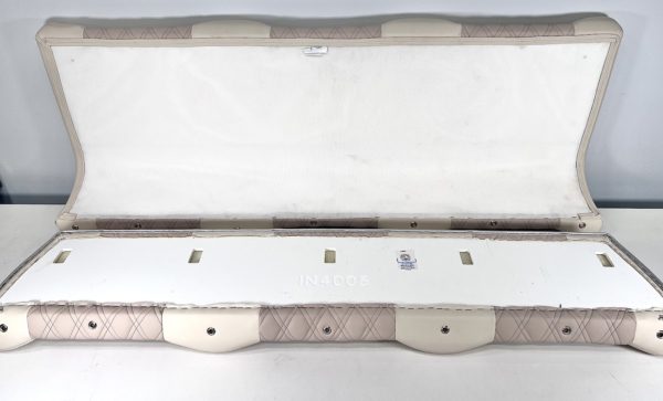 invincible-catamaran-37-40-helm-leaning-post-seat-backrest-diamond-oem-brandon-y-20241105-093250-505425