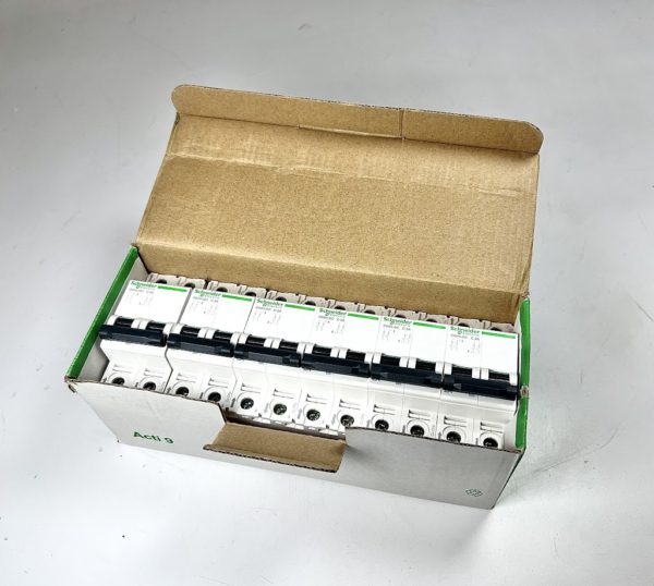 new-schneider-electric-a9n61522-mini-circuit-breaker-c60h-dc-c-2a-6-pack-brandon-y-20241120-103948-470263