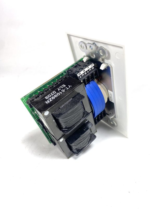 on-q-legrand-364769-01-v1-white-in-wall-speaker-volume-control-felix-ommo33069-20241104-122242-368741