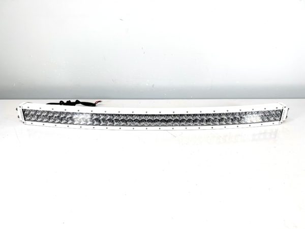 rigid-874213-rds-pro-series-white-curved-spot-led-light-40-cosmetic-damage-felix-ommo33069-20241101-150121-438065