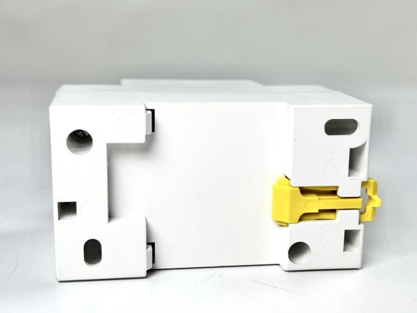 schneider-electric-a9a15310-2p-t-din-socket-16a-250v-oem-brandon-y-20241121-142508-189621