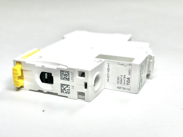 schneider-electric-a9f79110-miniature-circuit-breaker-ic60n-c-10a-oem-brandon-y-20241125-093041-597655