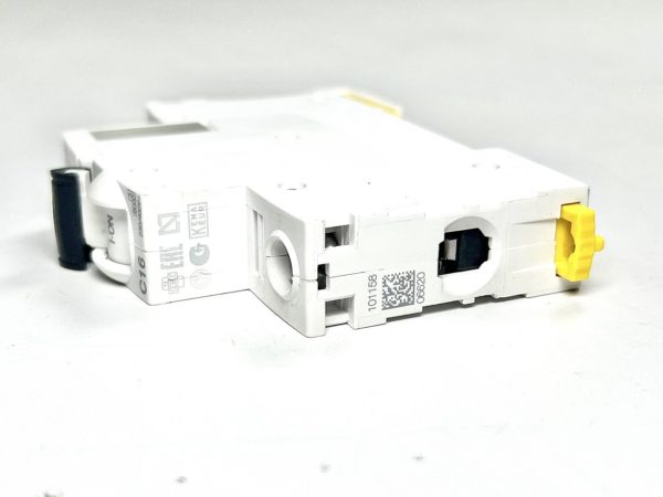 schneider-electric-a9f79116-miniature-circuit-breaker-ic60n-c-16a-oem-brandon-y-20241125-090854-833020
