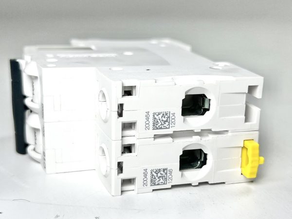 schneider-electric-a9f94216-miniature-circuit-breaker-c16a-ic60l-oem-brandon-y-20241122-120432-343477