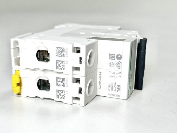 schneider-electric-a9f94216-miniature-circuit-breaker-c16a-ic60l-oem-brandon-y-20241122-120439-477683