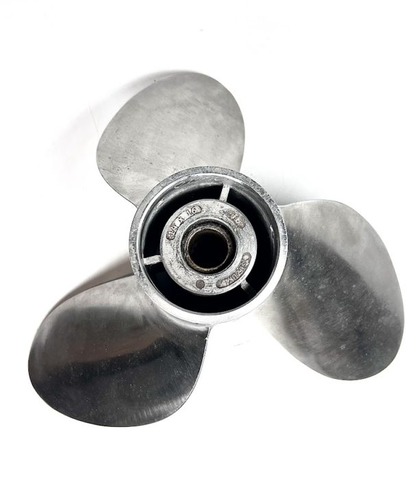 suzuki-3-x-14-x-16p-rh-ss-propeller-990c0-00610-16p-damaged-oem-brandon-y-20241105-144534-522759