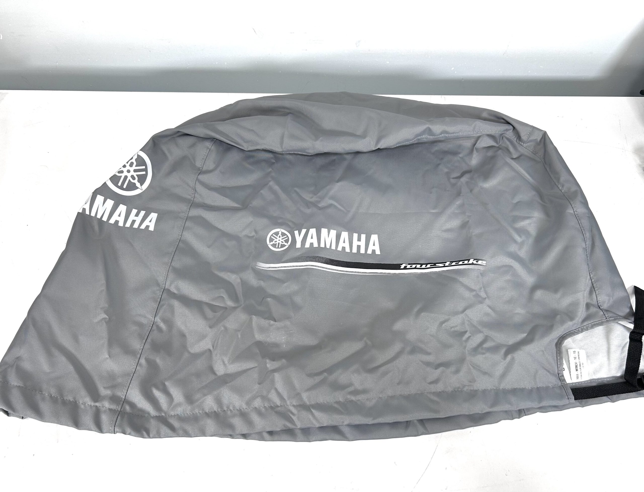 yamaha-mar-mtrcv-1c-1-engine-cover-for-a-f150a-motor-charcoal-felix-ommo33069-20241108-164427-705853