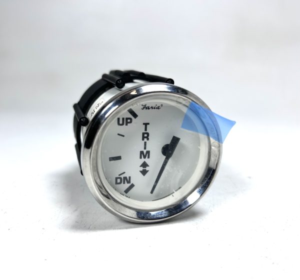 faria-gp7579a-white-chrome-bezel-up-down-trim-gauge-2-felix-ommo33069-20241219-095438-206598