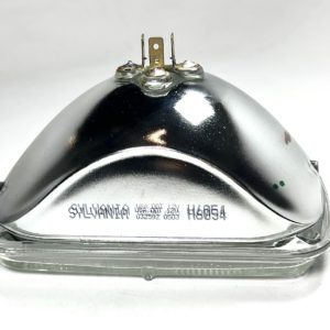 new-sylvania-h6054-12v-halogen-light-8in-x-5-3-4in-sealed-beam-oem-brandon-y-20241204-134727-132533
