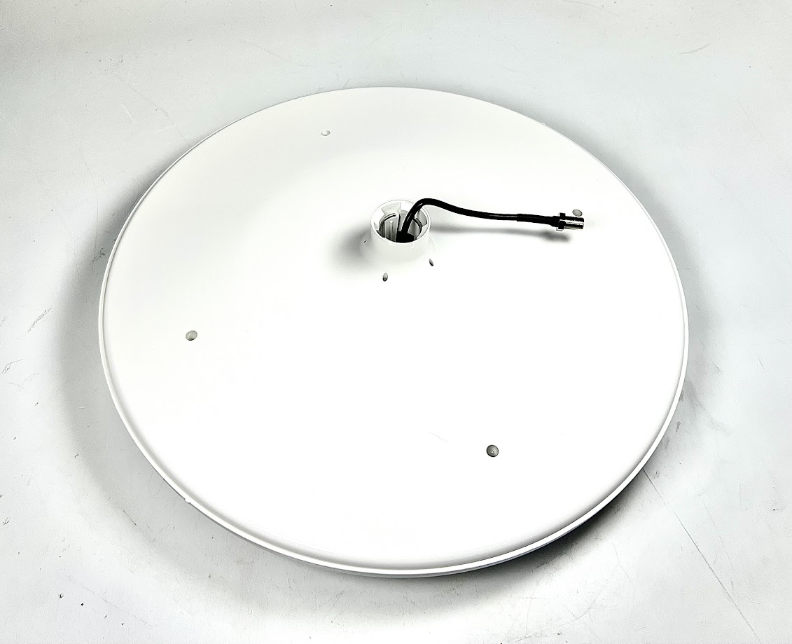 new-winegard-company-wavu-w1-marine-amplified-omnidirectional-hdtv-antenna-brandon-y-20241204-142059-649318