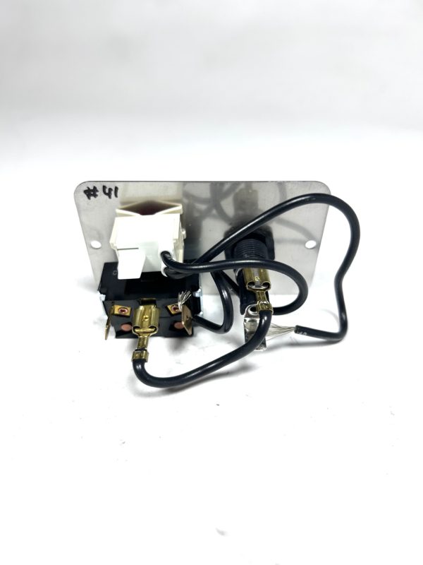 rule-214965-deluxe-three-way-lighted-panel-switch-model-41-12v-felix-ommo33069-20241203-161818-876725