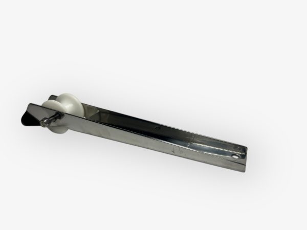 lewmar-narrow-fluke-type-bow-roller-no-bail-oem-brandon-y-20250106-085110-417384