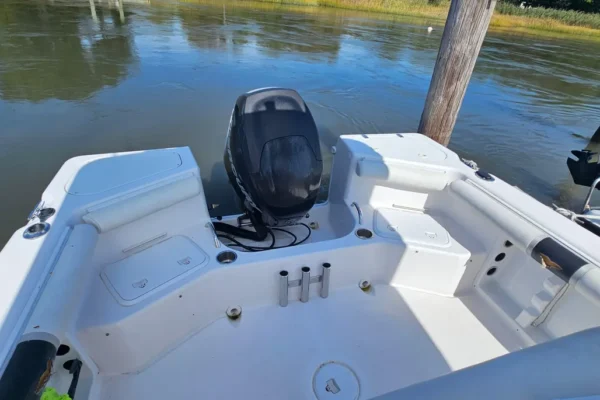 proline-boats-port-transom-lid-16-5-8in-x-15-1-4in-new-20-sport-brandon-y-20250107-134106-740511