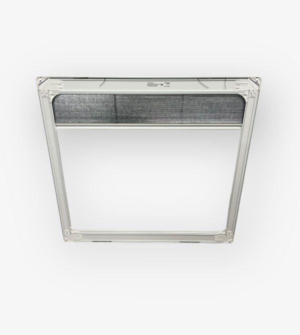 dometic-skyscreen-w-shade-boston-whaler-345-conquest-deck-screen-2014-new-brandon-y-20250226-092840-884008