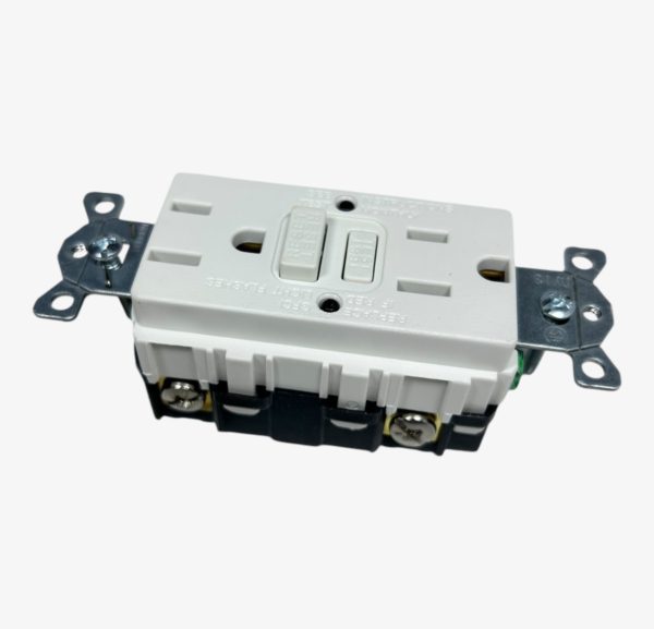 hubbell-gfrst15w-gfci-15a-125v-commercial-self-test-white-receptacle-nyl3-felix-ommo33069-20250212-094427-962186