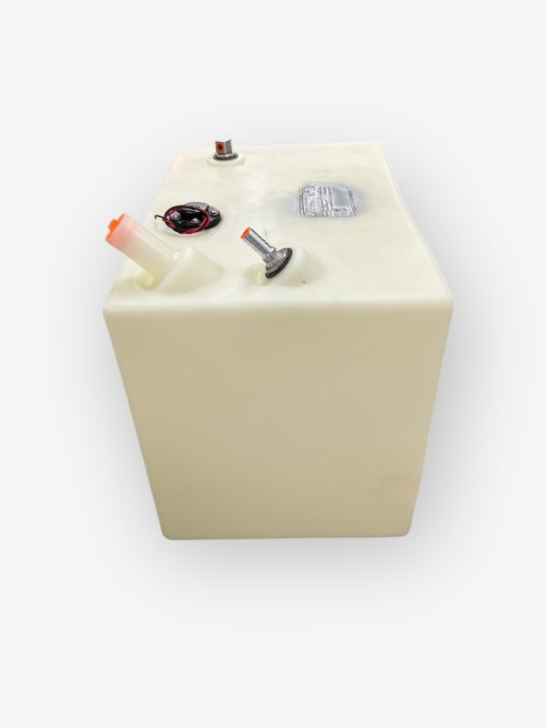 moeller-ft2216-1-22-gallon-marine-fuel-tank-1-1-2in-molded-fill-new-oem-brandon-y-20250213-092337-79563