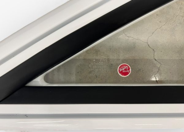 proline-23-express-taylor-made-windshield-window-stbd-side-new-oem-brandon-y-20250224-100715-45244