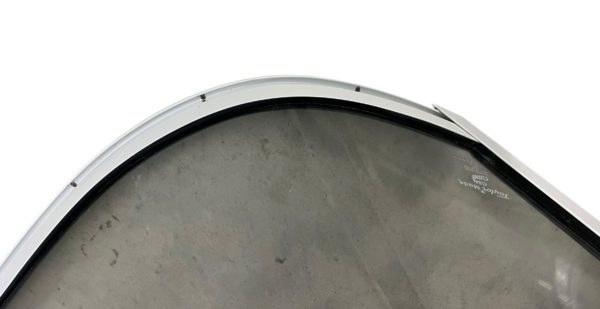 taylor-made-boat-windshield-proline-23-express-3-piece-oem-brandon-y-20250221-132058-991639