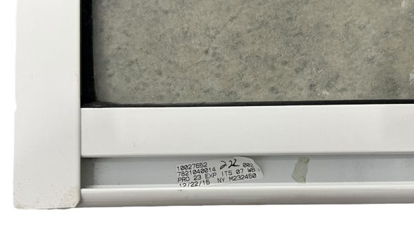 taylor-made-boat-windshield-proline-23-express-3-piece-oem-brandon-y-20250221-132211-579492