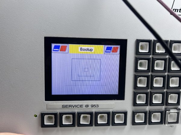 mtu-b00e50206466-local-operating-panel-display-los-4-02-24v-felix-ommo33069-20250324-092819-625763