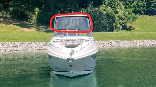 ameritex-regal-28-express-clear-bimini-visor-canvas-center-section-only-brandon-y-20250429-124032-906330